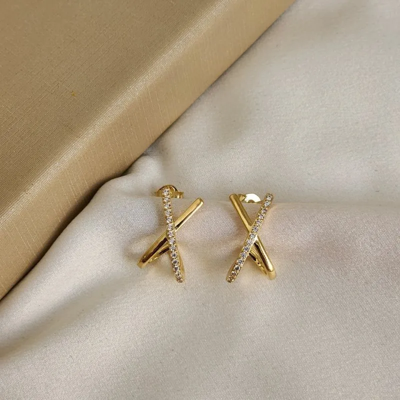 Brinco Geometrico Zircônia