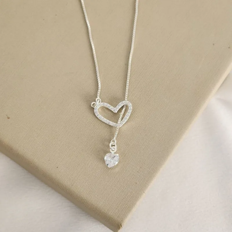 Colar Gravatinha Coração Zircônia