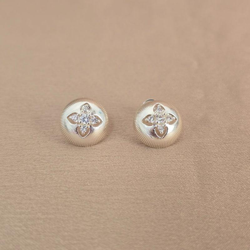 Brinco Circular Delicado Zircônia