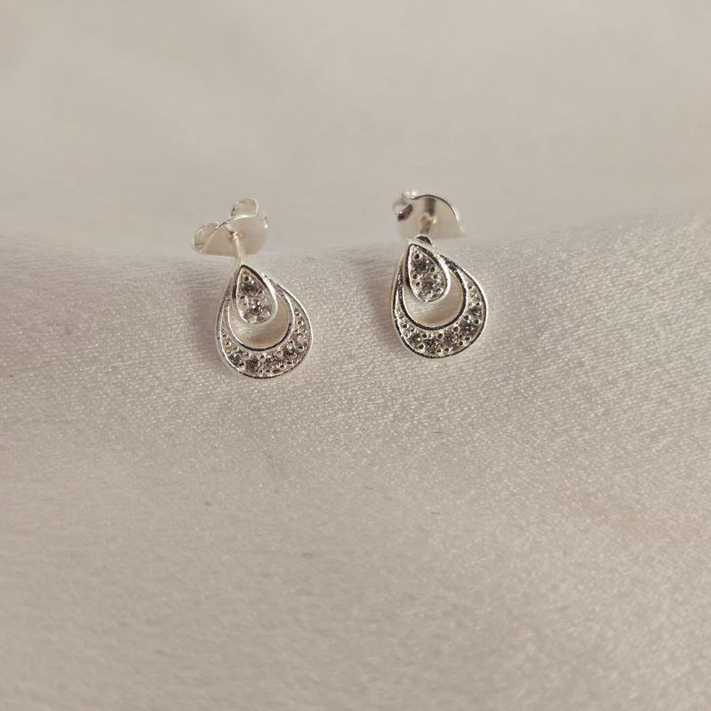 Brinco Delicado Gota Zircônia