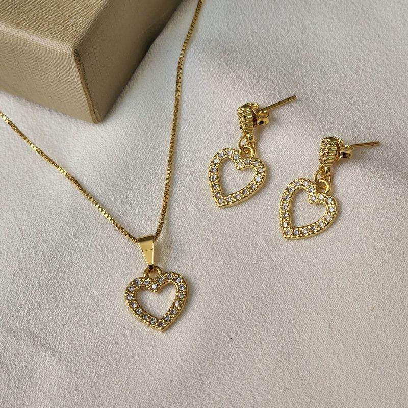 Conjunto Coração Zirconia Cravejado