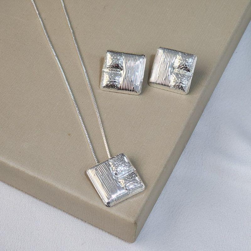 Conjunto Geometrico Organico
